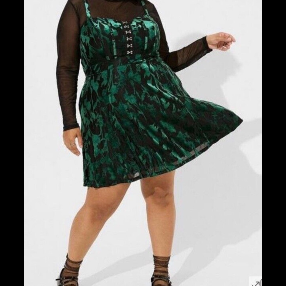 Torrid Elegant Green Patterned Dress